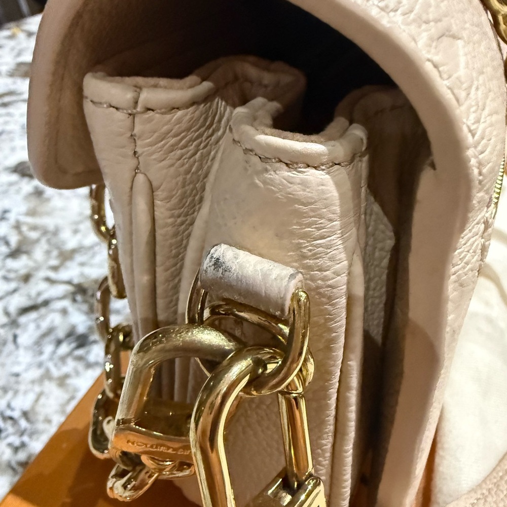 Louis Vuitton Pochette Métis EW SAND - Picture 3 of 9
